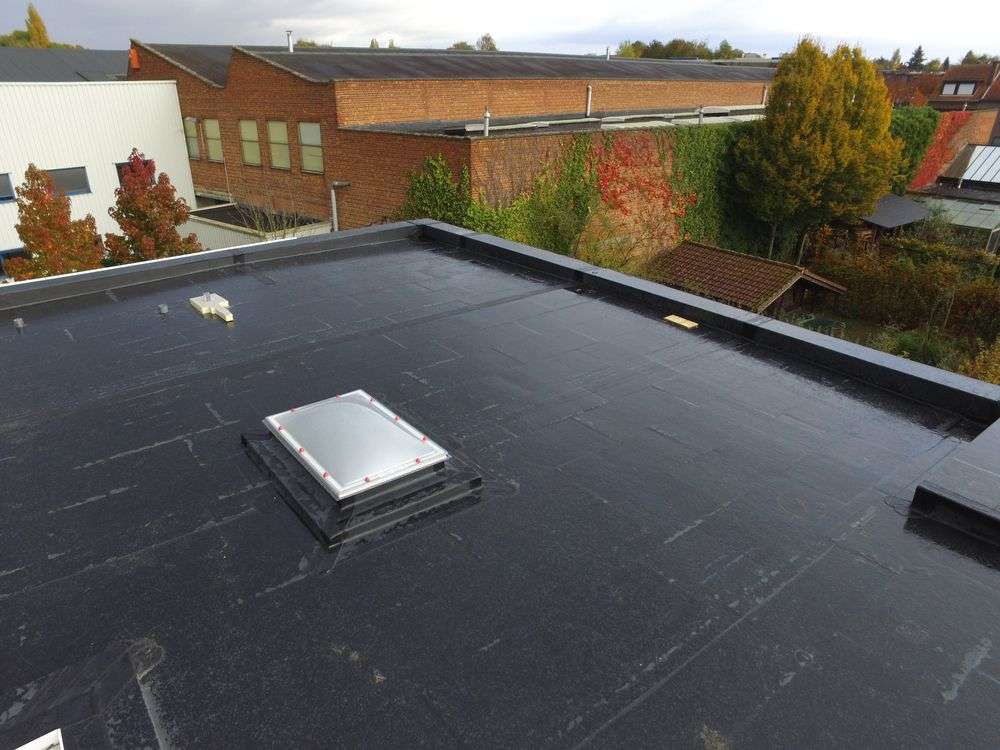 EPDM op plat dak aanbrengen in 046